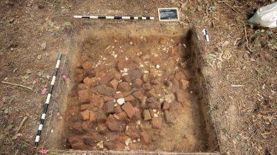 Archaeologists believe they’ve found site of Revolutionary War barracks in Virginia - apnews.com - Usa - Britain - state Virginia