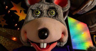 Kelby Vera - Chuck E. Cheese Is Calling Curtains On Its Animatronic Band - huffpost.com - state California - city New York - New York - Los Angeles