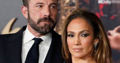 Jennifer Lopez - David Moye - Rumors Fly After Jennifer Lopez Likes Post On Relationship Red Flags - huffpost.com - Usa - Los Angeles