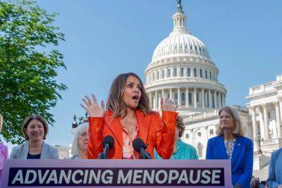 Joe Biden - Patty Murray - AMANDA SEITZ - Lisa Murkowski - Halle Berry shouts from the Capitol, 'I'm in menopause' as she seeks to end a stigma and win funding - independent.co.uk - Washington - city Washington - state Alaska