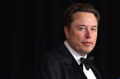 Elon Musk hosted an ‘anti-Biden’ dinner party. Here’s who attended