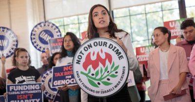 Alexandria Ocasio-Cortez - Bill - Ocasio-Cortez Backs N.Y. Bill Limiting Donations to Israeli Settlements - nytimes.com - Israel - New York - Palestine - state New York - area West Bank - city Albany