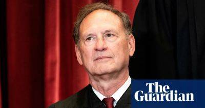Another provocative flag flown at Samuel Alito residence, report says