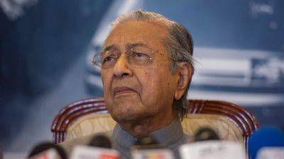 Former Malaysia Prime Minister Mahathir says he's 'not involved in corrupt practices' - cnbc.com - Malaysia