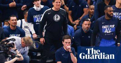 Mark Cuban backs Biden. Why was he so keen to sell the Mavs to Trump megadonors?