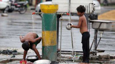 Delhi water crisis: South Delhi neighbourhoods limited to once-daily supply amid heatwave rationing - livemint.com - India - city Delhi