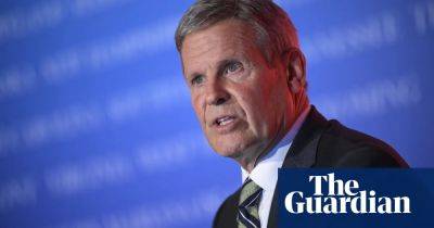 Bill Lee - Action - Tennessee governor signs bill penalizing adults who help minors get abortions - theguardian.com - state Tennessee