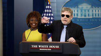In time for May the Fourth, Mark Hamill of 'Star Wars' stopped by the White House