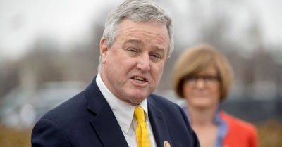 Wes Moore - Chris Van-Hollen - Liz Skalka - David Trone - Angela Alsobrooks - Maryland Officials To Blast Rep. David Trone Over 'Low-Level' Comment - huffpost.com - Washington - city Washington - state Maryland - county Prince George