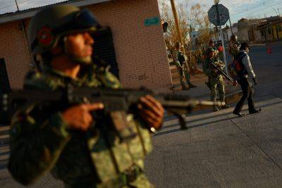 Mexicans go to the polls amid record violence against candidates, officials