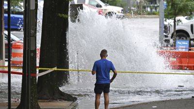 Downtown Atlanta water service disrupted, forcing business closings and water boil notice