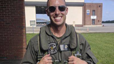 As Congress investigates the Osprey, families balance grief with pilots’ love for the warplane