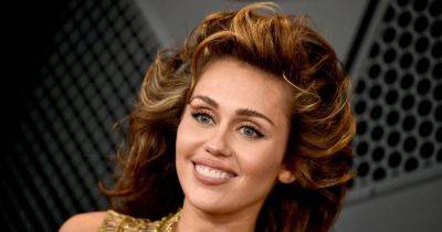 Miley Cyrus Dodges Question About Estrangement From Dad Billy Ray Cyrus