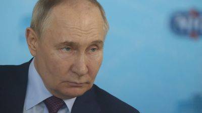 Russia's Putin sets out conditions for peace talks with Ukraine