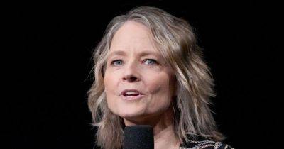 Jodie Foster Opens Up About 'Traumatic Moment' Following Reagan Assassination Attempt