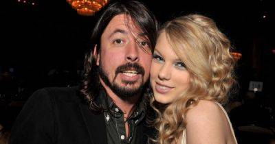 Travis Kelce - Taylor Swift - Paige Skinner - Taylor Swift Praises Her Band After Dave Grohl Disses Her Tour - huffpost.com - city London