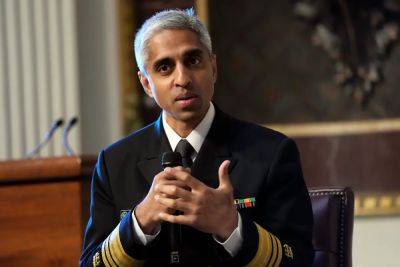 US Surgeon General says gun crime in US is now a national emergency