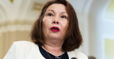Tammy Duckworth Demands Justice Department Answers For People With Disabilities