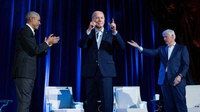 Obama, Clinton excuse Biden's debate performance to fend off Democratic meltdown: 'Bad debate nights happen'