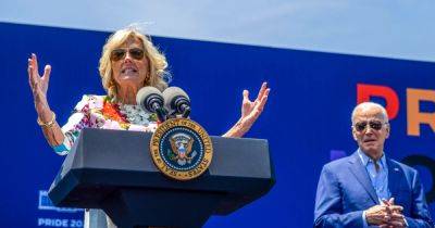 Joe Biden - Donald Trump - Kamala Harris - Jill Biden - Biden campaign steps up LGBTQ outreach as allies worry about waning support - nbcnews.com - city New York - Los Angeles