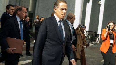 Hunter Biden to go on trial on gun charges
