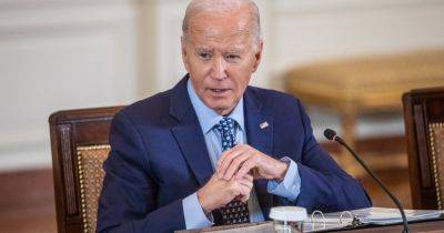 Donald J.Trump - Zolan KannoYoungs - In Shift, Biden Issues Order Allowing Temporary Border Closure to Migrants - nytimes.com - Usa - Mexico - county Liberty