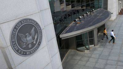 U.S. appeals court rejects SEC oversight rule for private equity, hedge funds