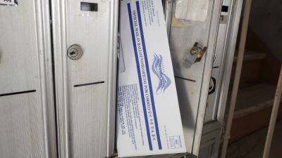 MIKE CATALINI - Southern - 1,900 New Jersey ballots whose envelopes were opened early must be counted, judge rules - apnews.com - Usa - state New Jersey - county Atlantic - county Alexander