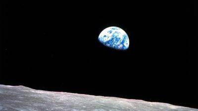 Former astronaut William Anders, who took iconic Earthrise photo, killed in Washington plane crash