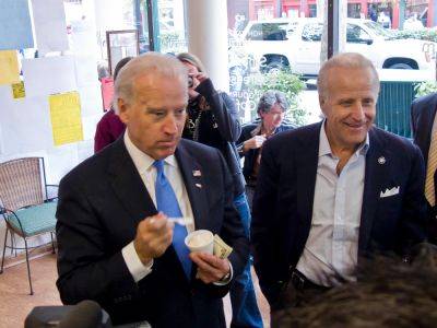 Michael Lee - Fox - Biden’s inner circle deeply involved with family’s business dealings: report - foxnews.com - China