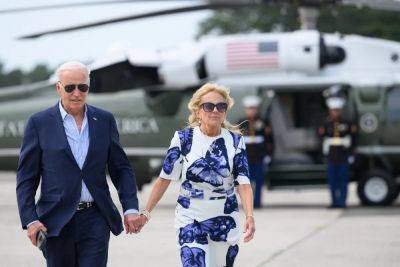 Biden meets family at Camp David as calls mount for him to quit US presidential race