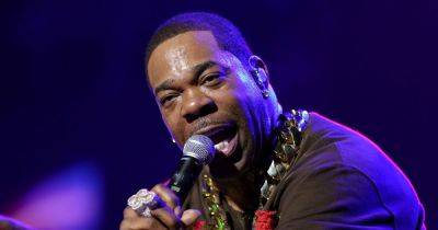 Ben Blanchet - Busta Rhymes Has Blunt 4-Letter Word For Fans Using Phones At Essence Festival - huffpost.com - city New Orleans