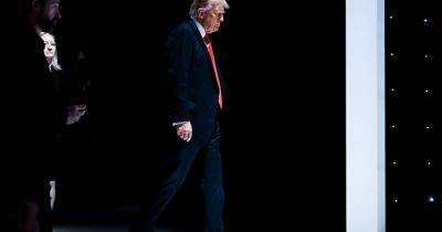 Donald J.Trump - Michael Gold - Trump Lets Democrats Dominate the Public Debate Over Biden’s Future - nytimes.com - New York