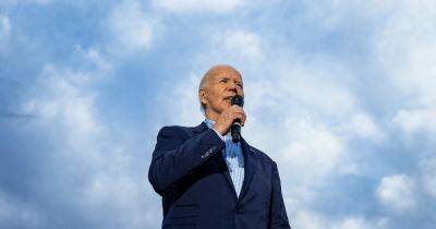 Joe Biden - Donald Trump - Kamala Harris - Jonathan Allen - Democratic donors divided on what comes next, buying Biden more time - nbcnews.com - Washington