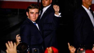 Donald Trump - Barron Trump - Timothy HJ Nerozzi - Barron Trump debuts at father's Florida campaign rally to sustained applause - foxnews.com - state Florida