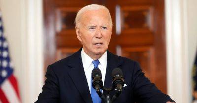 Joe Biden - Jill Biden - Anita Dunn - Bob Bauer - Biden privately remains torn between defiance and acceptance amid calls to step aside - nbcnews.com - Washington - city Washington