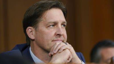 Donald Trump - MIKE SCHNEIDER - University of Florida president Ben Sasse is resigning after his wife was diagnosed with epilepsy - apnews.com - state Florida - state Nebraska