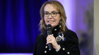 Gabrielle Giffords stumps for Kamala Harris in Pennsylvania as campaign for running mate takes shape