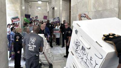 Arkansas abortion measure’s signatures from volunteers alone would fall short, filing shows