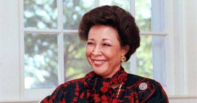 Alma Powell, 86, Esteemed Military Spouse of a Revered Statesman, Dies - nytimes.com - Washington - city Washington - county Powell - Vietnam