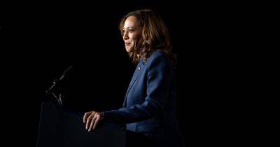 Kamala Harris - Donald J.Trump - Barack Obama - Harris Responds to Trump’s Comments About Her Identity: ‘Divisiveness and Disrespect’ - nytimes.com - Usa - India - city Chicago - Kenya - Jamaica