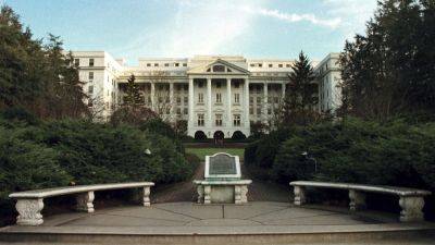 West Virginia Republican Gov. Jim Justice in fight to keep historic hotel amid U.S. Senate campaign