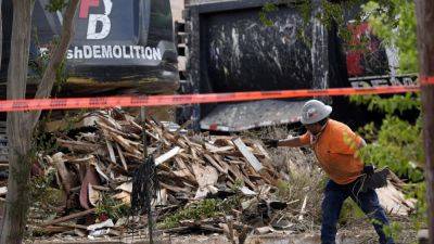 Crews begin demolishing Texas church where gunman killed more than two dozen in 2017 - apnews.com - state Texas