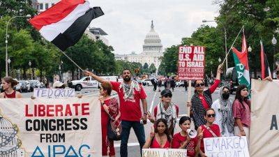 Kamala Harris - Anders Hagstrom - Fox - Law enforcement brace as anti-Israel groups vow to bring tens of thousands of protesters to DNC in Chicago - foxnews.com - Israel - state Minnesota - Palestine - state Indiana - state Michigan - city Chicago - state Wisconsin