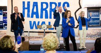 Kamala Harris - Hillary Clinton - Donald J.Trump - Joseph R.Biden-Junior - Doug Emhoff - Tim Walz - Gwen Walz - Harris and Walz Venture Into Less-Friendly Terrain to Court Pennsylvania Voters - nytimes.com - state Pennsylvania - state Minnesota - state Ohio - city Philadelphia - county York - county Beaver - county Wilkes