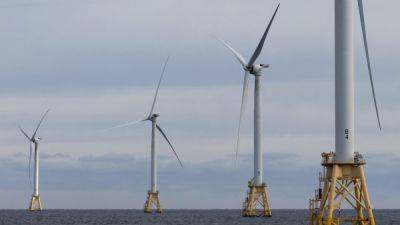 Janet Mills - Federal government grants first floating offshore wind power research lease to Maine - apnews.com - state Maine - city Portland, state Maine