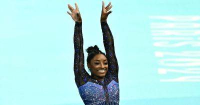 Simone Biles - Ron Dicker - Simone Biles Wins Olympic All-Around To Cap Stunning Career Comeback - huffpost.com - Usa - Brazil - city Tokyo