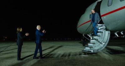 Joe Biden - Jake Sullivan - Paul Whelan - Evan Gershkovich - A Triumphant Biden Welcomes 3 Freed Americans Home - nytimes.com - Usa - Ukraine - state Maryland - Russia - Norway - Germany - Poland - Slovenia - county Sullivan