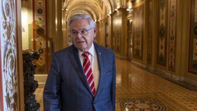 Bob Menendez - Andy Kim - Curtis Bashaw - Phil Murphy - Cory Booker - Action - New Jersey Sen. Bob Menendez will resign from Senate after bribery convictions - apnews.com - state New Jersey