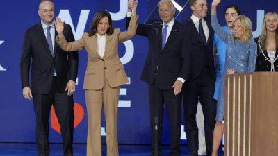 Donald Trump - Kamala Harris - Barack Obama - AAMER MADHANI - JONATHAN J COOPER - ZEKE MILLER - Doug Emhoff - DARLENE SUPERVILLE - Tim Walz - Obama and Emhoff are to headline the Democratic National Convention on Tuesday - apnews.com - city Chicago